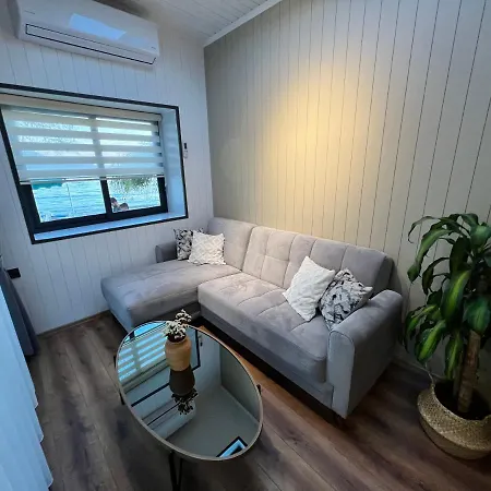 아파트 Calis Tiny House *